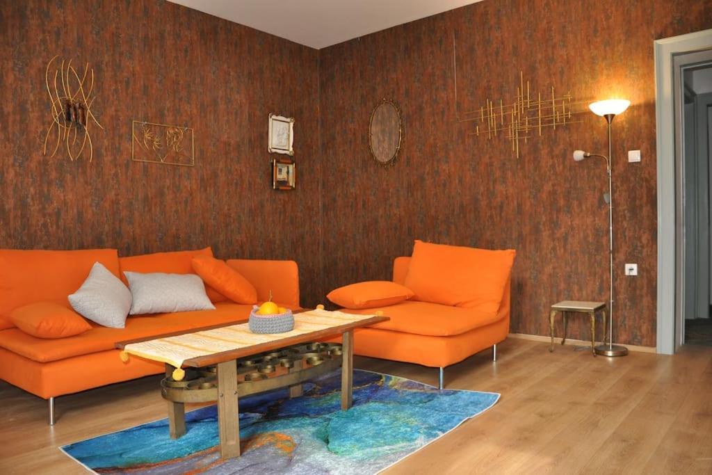 Bright And Colourful Apartment Luce -Sandy Beach スプリト エクステリア 写真