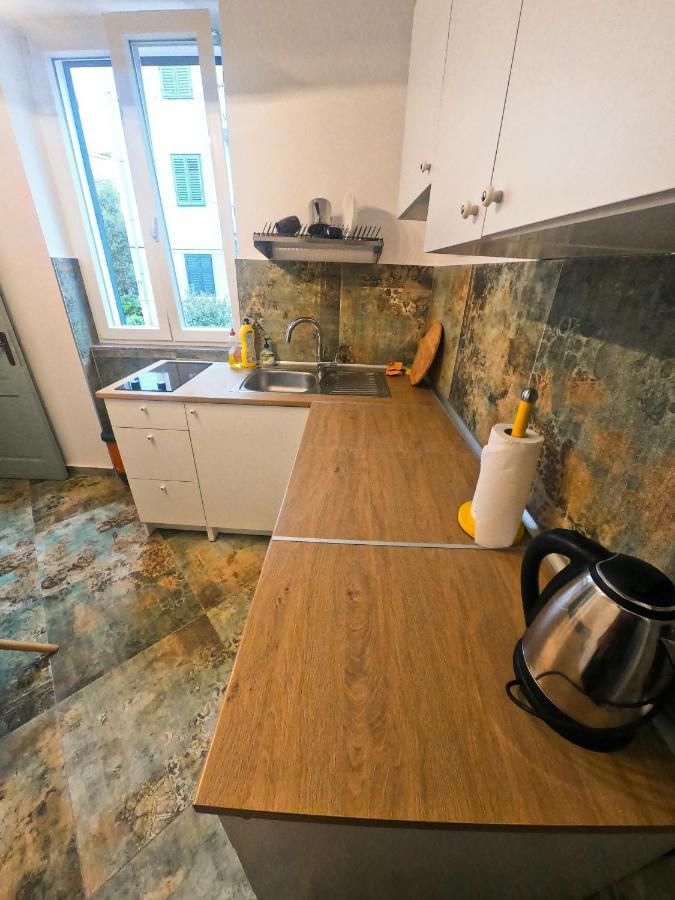 Bright And Colourful Apartment Luce -Sandy Beach スプリト エクステリア 写真