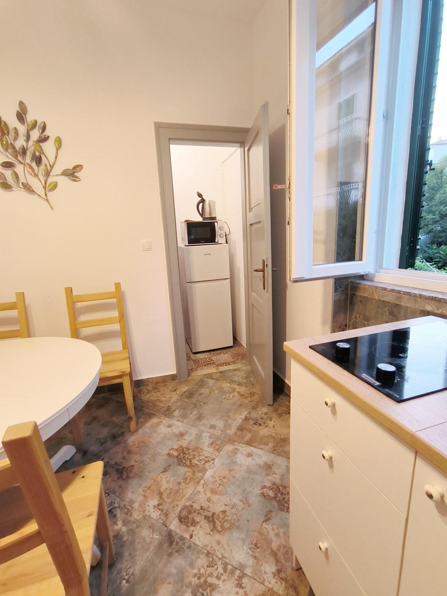 Bright And Colourful Apartment Luce -Sandy Beach スプリト エクステリア 写真