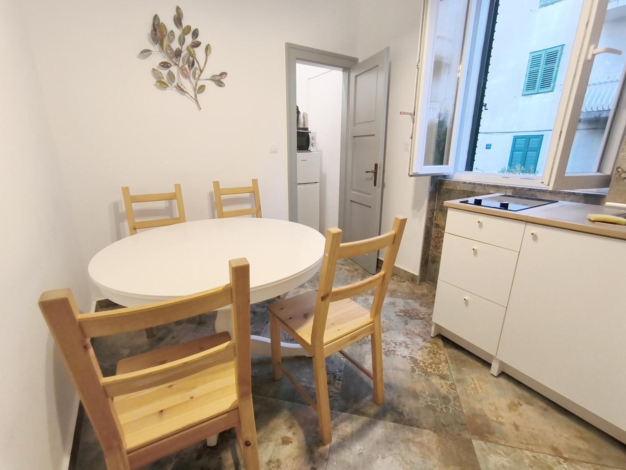 Bright And Colourful Apartment Luce -Sandy Beach スプリト エクステリア 写真